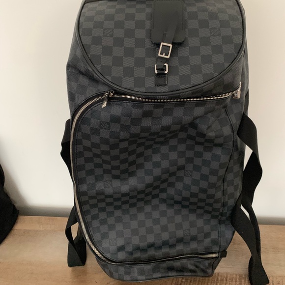 Louis Vuitton Handbags - Louis button Bag